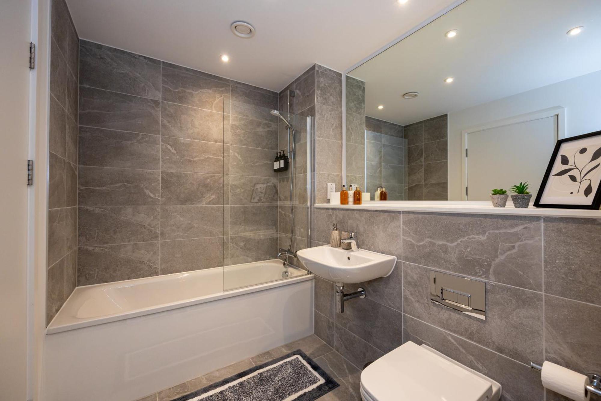 Pet Friendly 2Br Near Station By Asquare Letting Lejlighed Manchester Eksteriør billede
